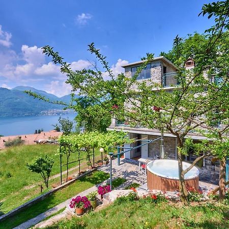 La Casetta Nel Bosco - Hot Tube And Sauna Lierna Kültér fotó